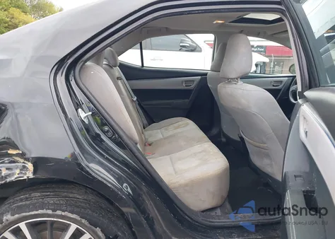 2016 Toyota Corolla Le Plus z USA, uszkodzony, nr VIN 2T1BURHE8GC624081